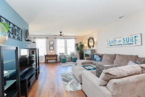 Sojourn Sea Views with Balcony & Fireplace Sleeps 7